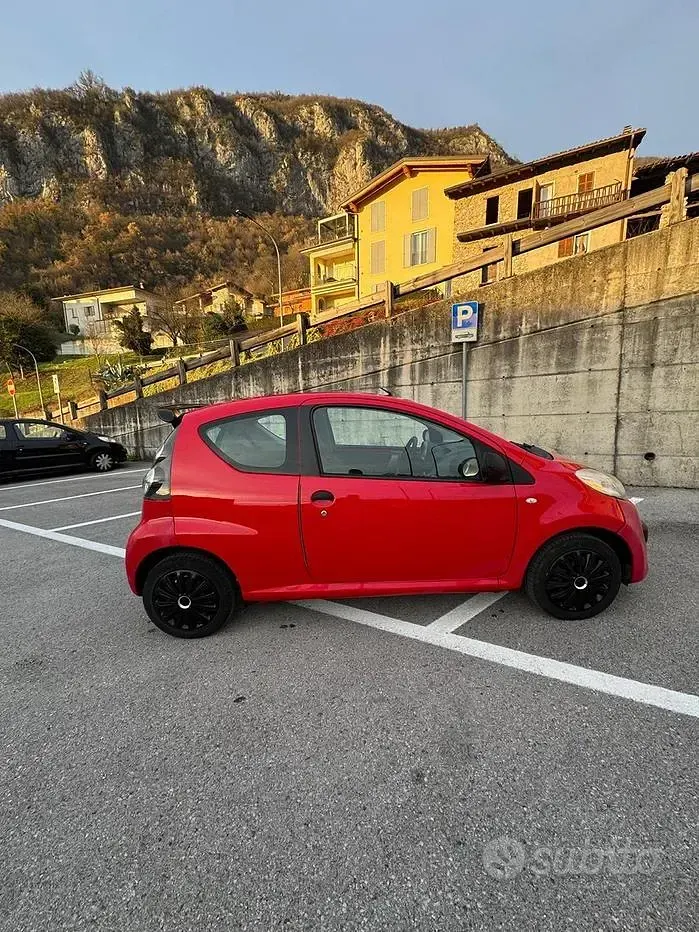 Usata Citroën C1 68 CV (50 kW) 2006 Rosso Utilitaria