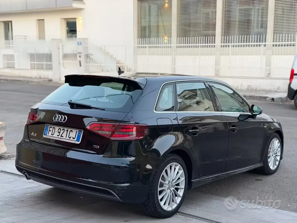 Usata Audi A3 S-Line 110 CV (80 kW) 2016 Nero Berlina