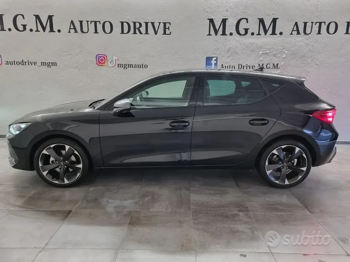 Usata Cupra Leon 150 CV (110 kW) 2025 Nero Berlina