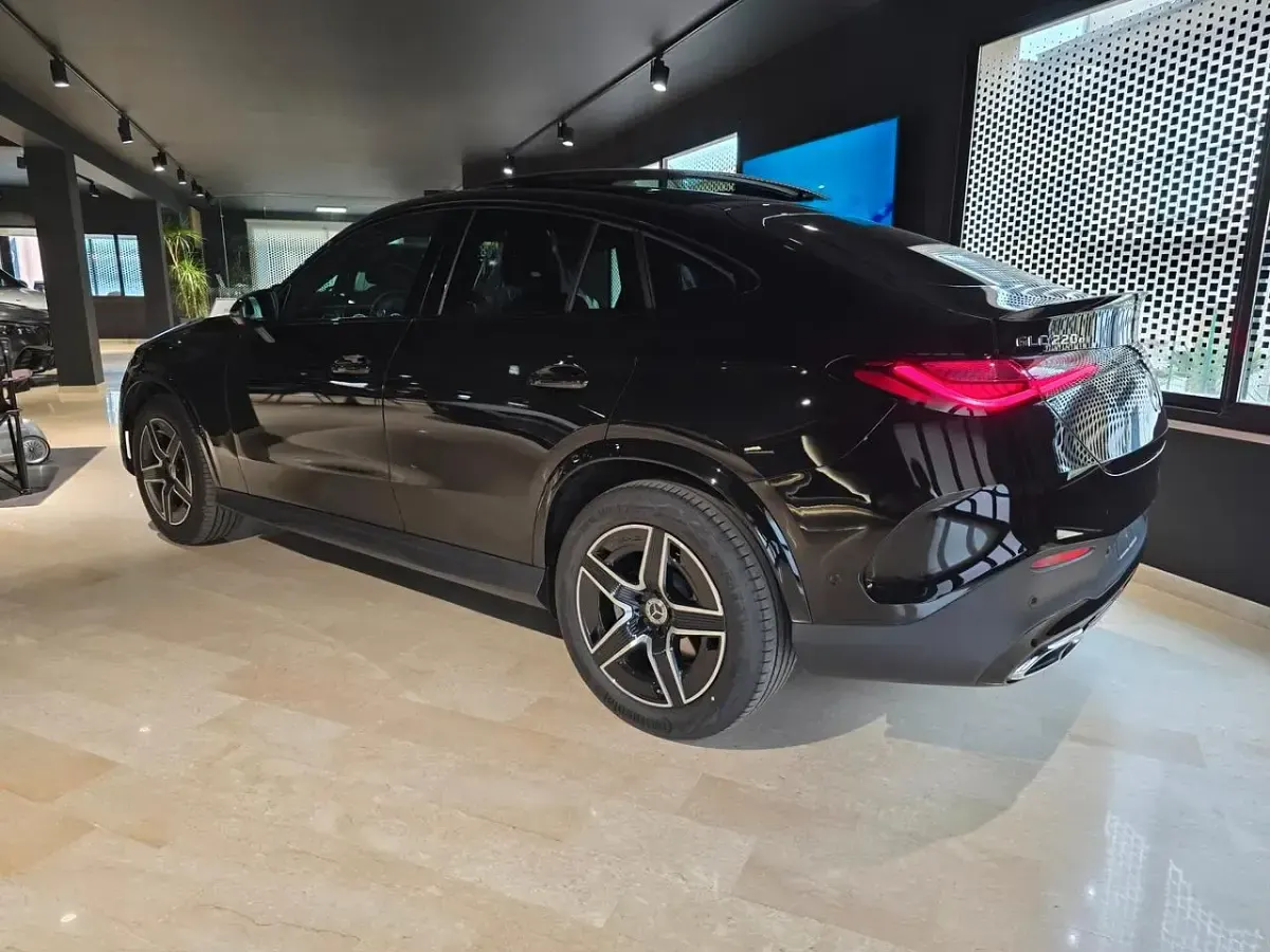 Usata Mercedes GLC220 AMG Line Premium 197 CV (144 kW) 2025 Nero SUV