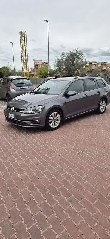 Usata VW Golf VII Executive 110 CV (80 kW) 2017 Station wagon