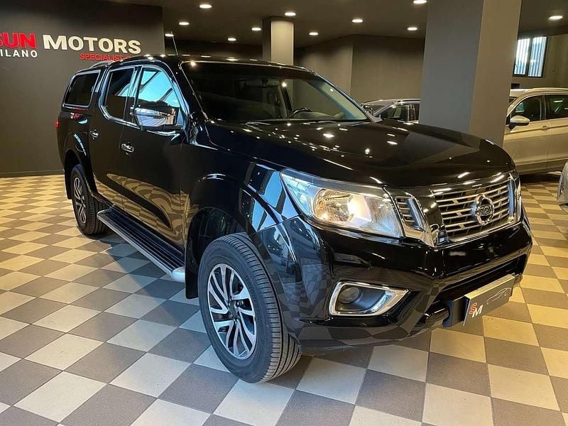 Usata Nissan Navara Tekna 190 CV (139 kW) 2018 Nero Pick-up