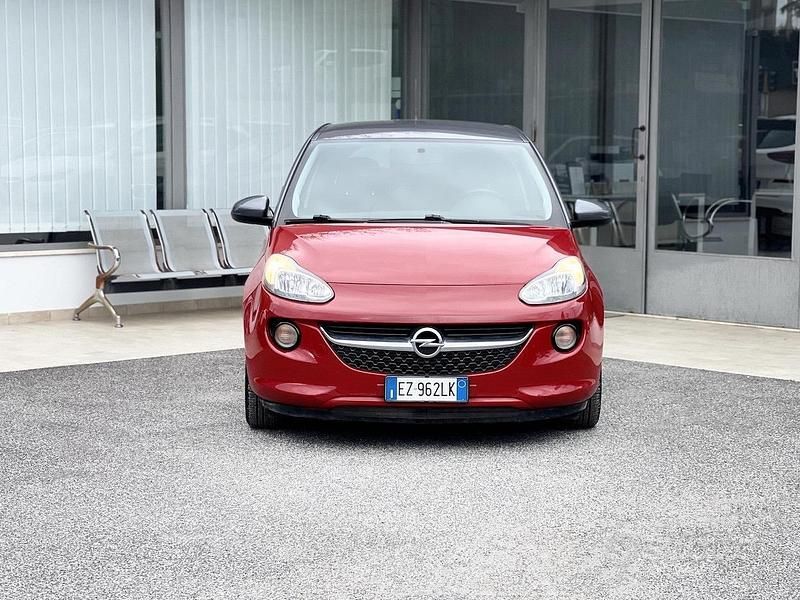 Usata Opel Adam 87 CV (63 kW) 2015 Rosso Utilitaria
