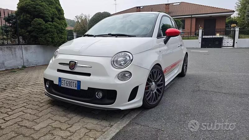 Usata Abarth 500 135 CV (99 kW) 2014 Bianco Berlina