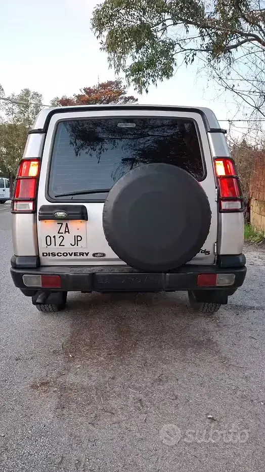 Usata Land Rover Discovery 138 CV (101 kW) 2000 Grigio SUV