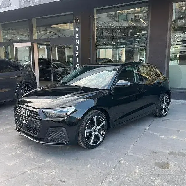Nuova Audi A1 116 CV (85 kW) 2026 Nero SUV