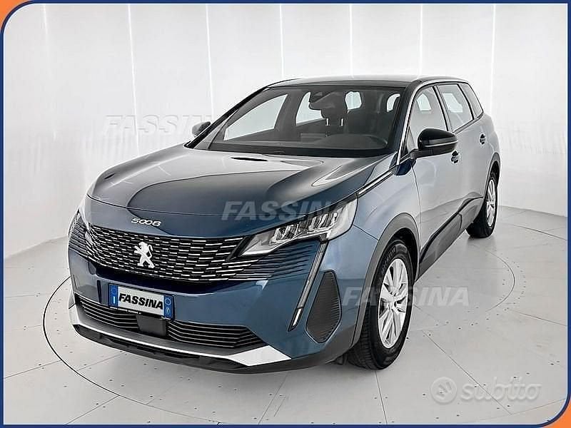 Usata Peugeot 5008 Active 131 CV (96 kW) 2023 Blu SUV