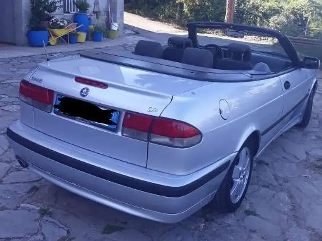 Usata Saab 9-3 150 CV (110 kW) 2002 Argento Cabrio