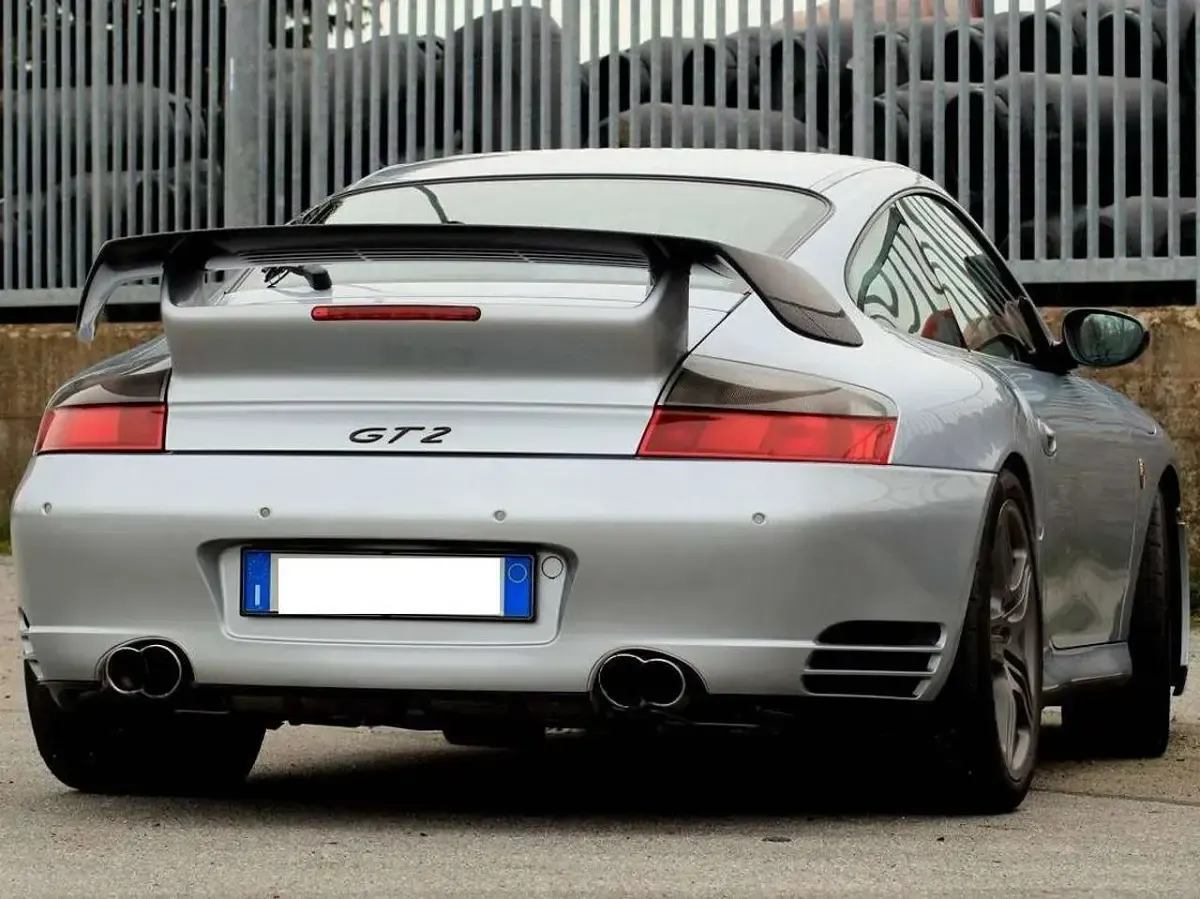 Usata Porsche 996 Turbo 551 CV (405 kW) 2002 Polar silver metallic Coupé