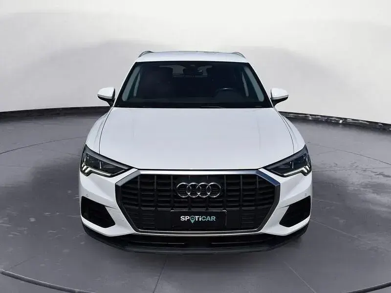 Usata Audi Q3 Business 150 CV (110 kW) 2022 Bianco SUV