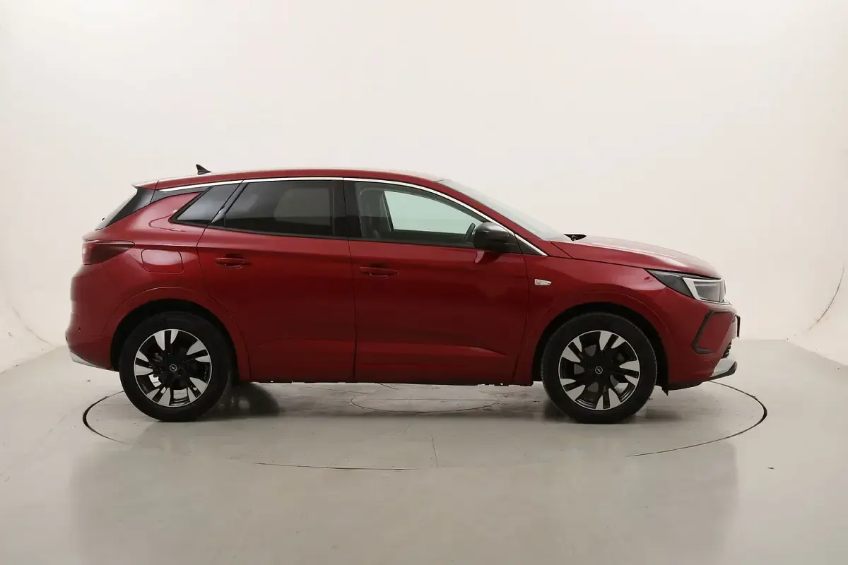 Usata Opel Grandland X Business Elegance 131 CV (96 kW) 2023 SUV