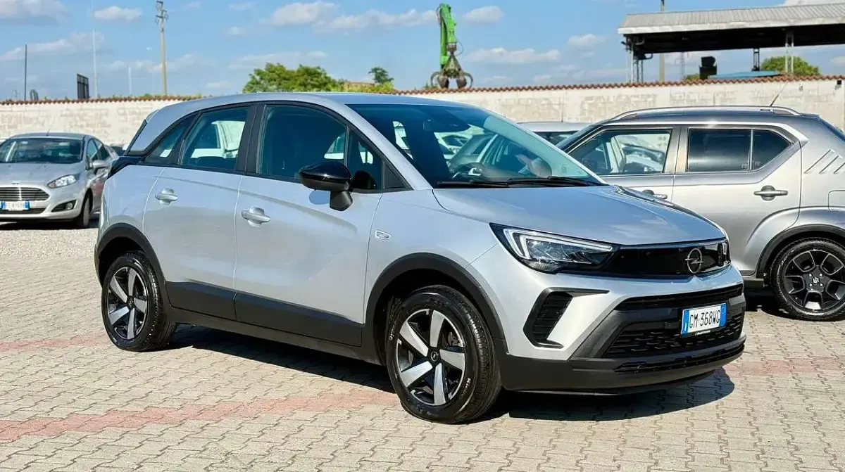 Occasion Opel Crossland X Elegance 110 ch (80 kW) 2023 Argent SUV