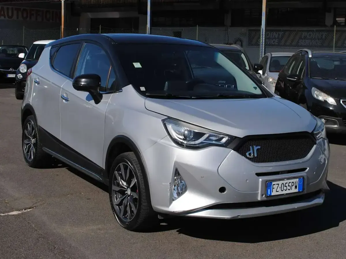 Usata DR DR4 114 CV (83 kW) 2020 Argento SUV