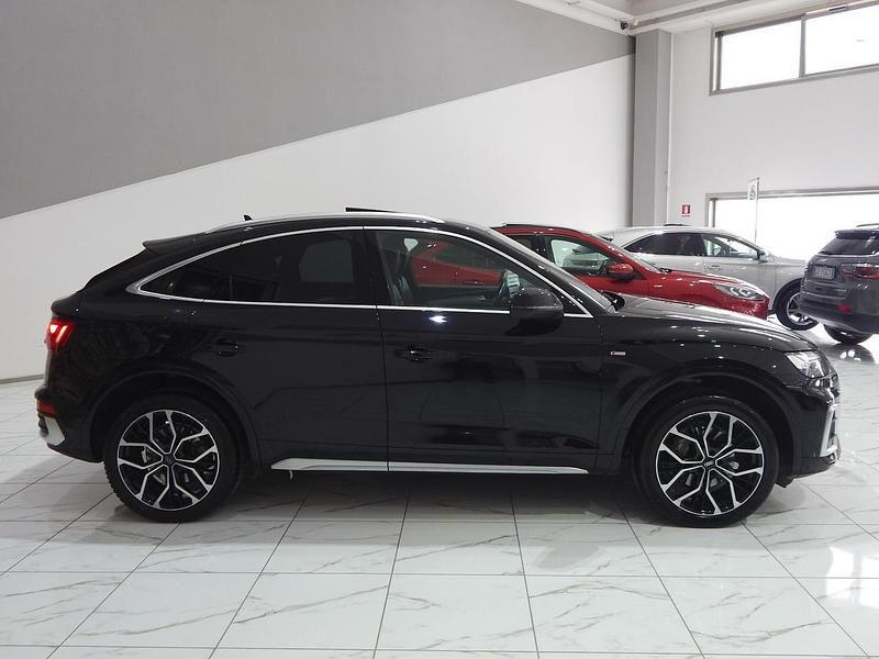 Usata Audi Q5 Sportback S-line plus 204 CV (150 kW) 2021 Nero SUV