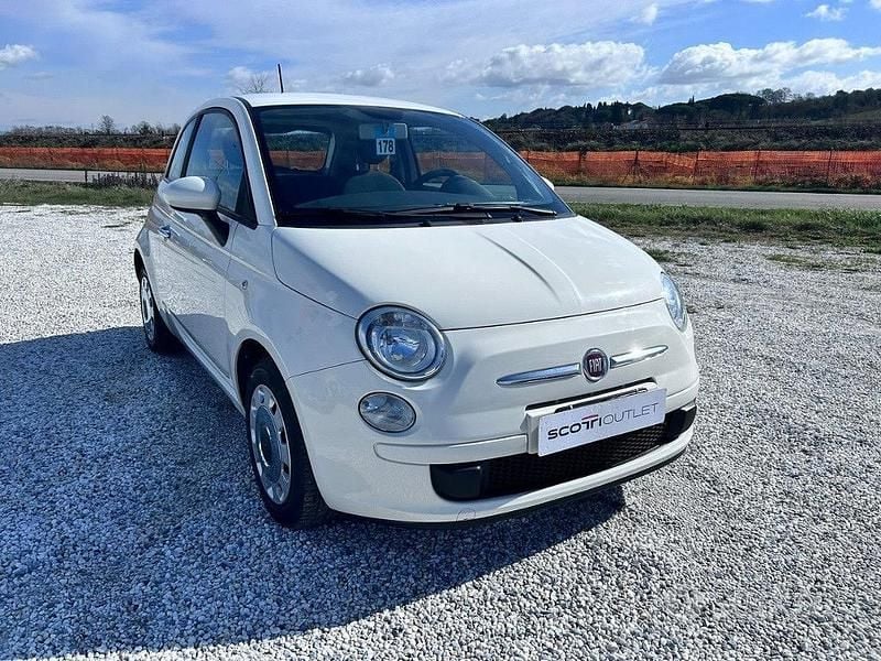 Usata Fiat 500 Pop 69 CV (50 kW) 2015 Bianco Monovolume