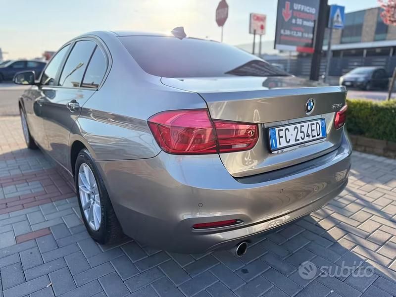 Usata BMW 318 Sport Line 150 CV (110 kW) 2016 Giallo Berlina