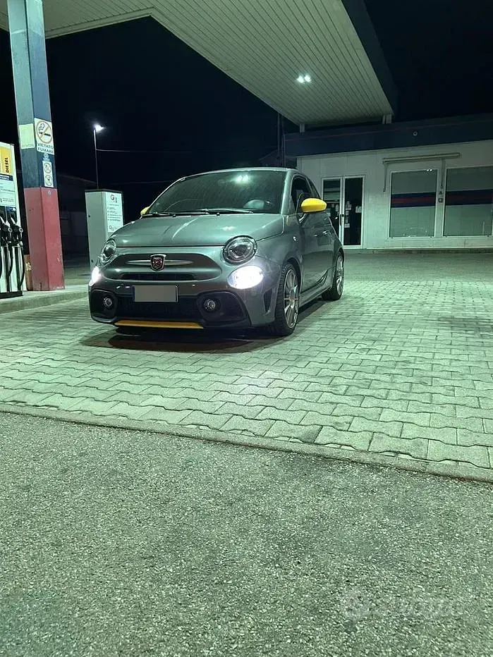 Usata Abarth 595 Pista 160 CV (117 kW) 2018 Grigio Coupé
