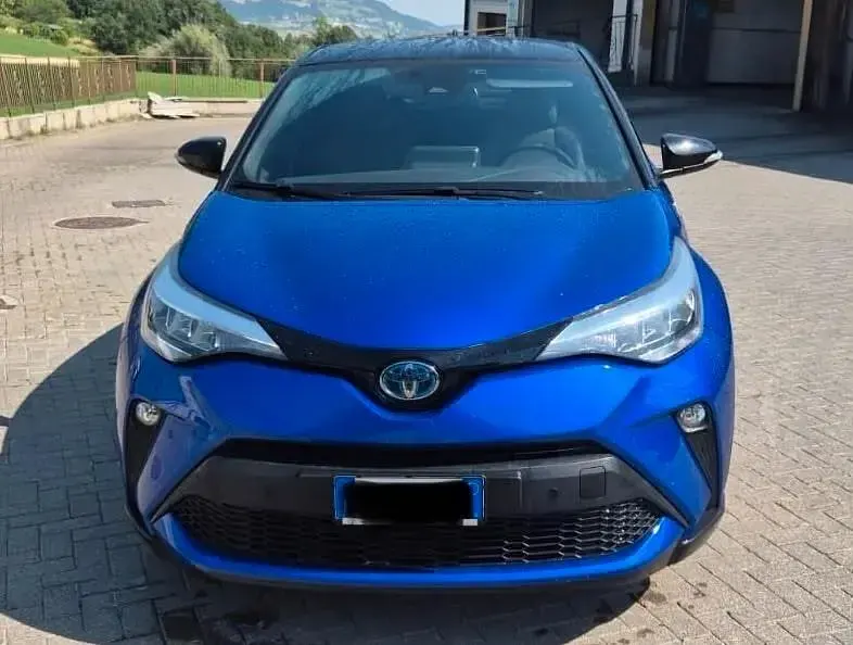 Usata Toyota C-HR Trend 183 CV (134 kW) 2021 Blu SUV