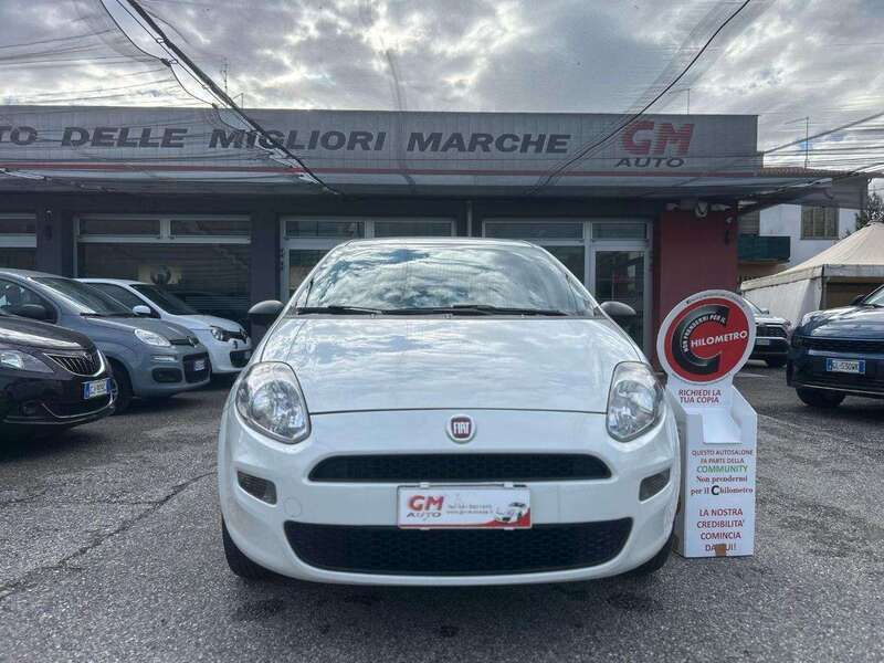 Usata Fiat Punto Street 77 CV (56 kW) 2018 Bianco Utilitaria