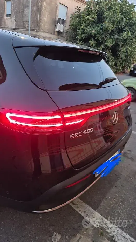 Usata Mercedes EQC400 144 kW (197 CV) 2021 Nero SUV