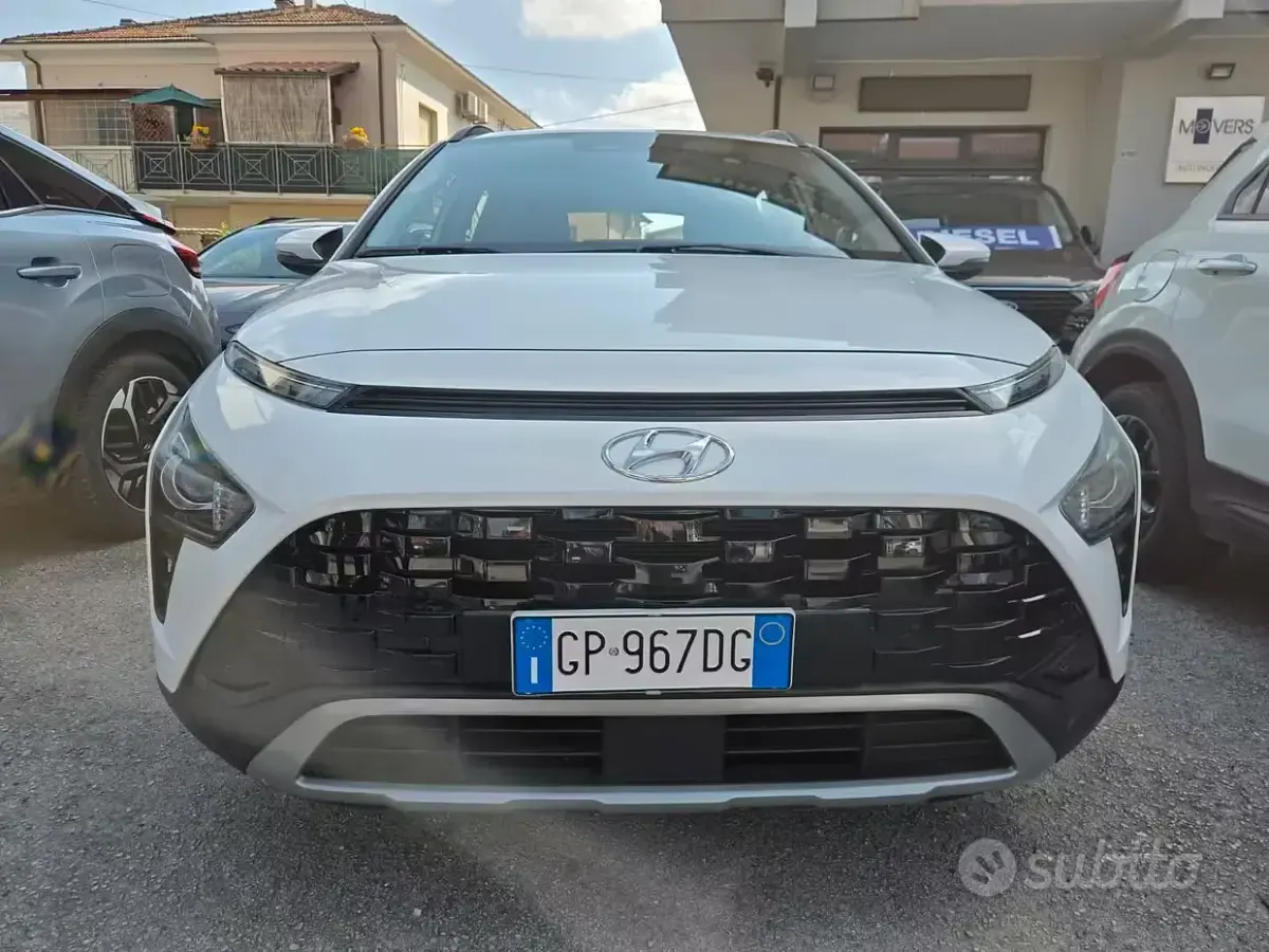Usata Hyundai Bayon 84 CV (61 kW) 2023 Bianco SUV