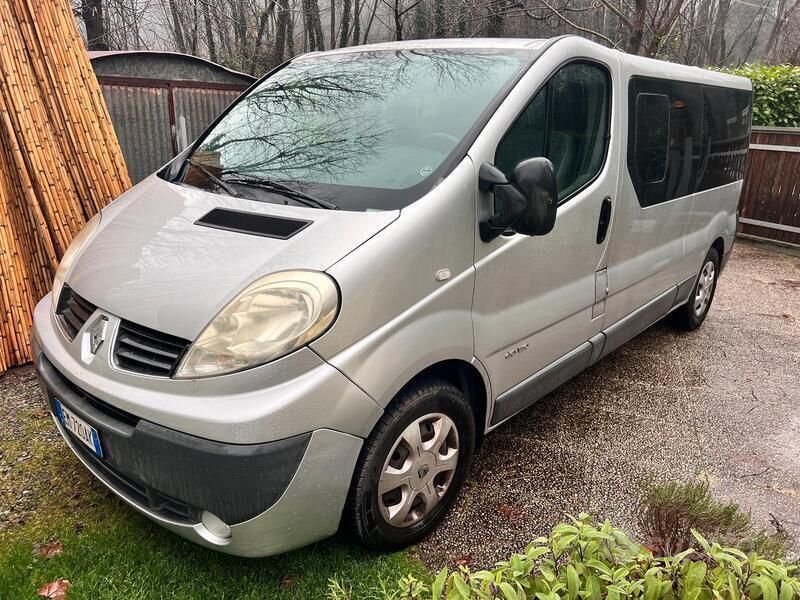 Grigio Usata 2008 Renault Trafic Monovolume | 11.500 € - Immagine 1/4