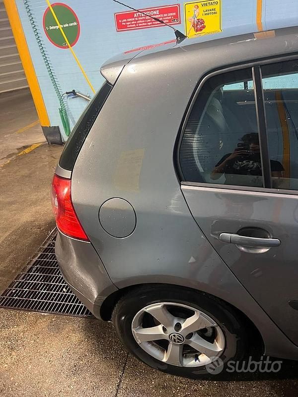 Usata VW Golf VI 2008 Grigio Utilitaria