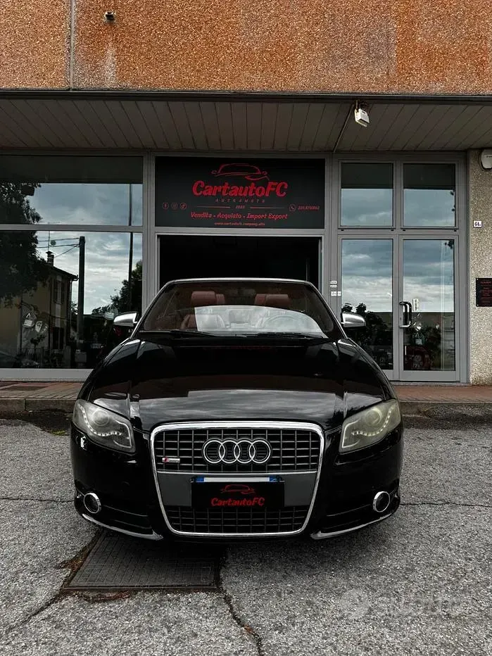 Usata Audi A4 Cabriolet 140 CV (102 kW) 2006 Nero Cabrio