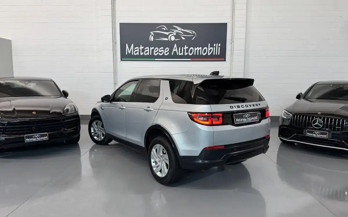 Usata Land Rover Discovery Sport SE 163 CV (119 kW) 2022 Argento SUV