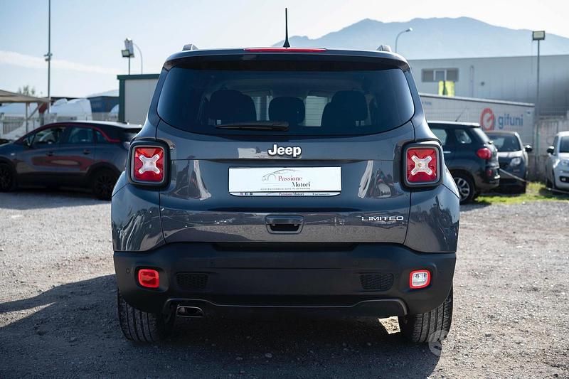 Usata Jeep Renegade Limited 131 CV (96 kW) 2021 Grigio SUV
