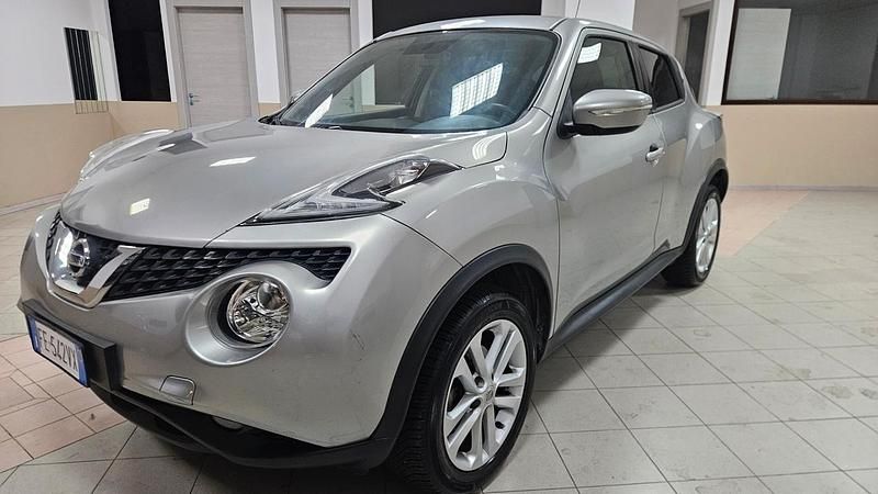 Usata Nissan Juke Acenta 110 CV (80 kW) 2016 Argento SUV