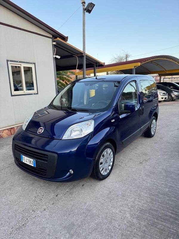 Usata Fiat Qubo Dynamic 95 CV (69 kW) 2016 Blu Monovolume