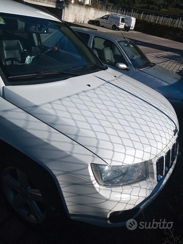 Usata Jeep Compass 136 CV (100 kW) 2012 Bianco SUV
