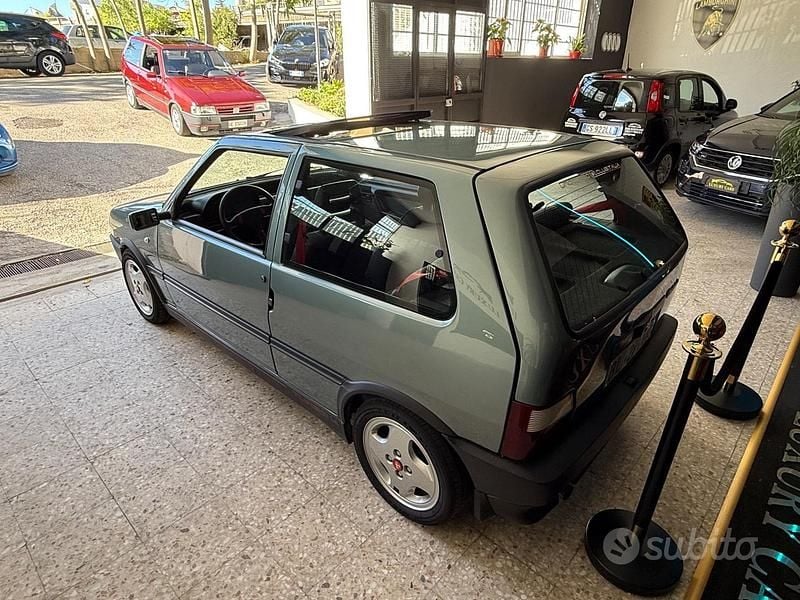 Käytetty Fiat Uno 111 HP (81 kW) 1992 Viistoperä