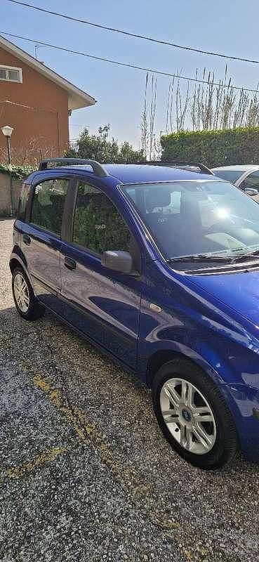 Usata Fiat Panda Emotion 60 CV (44 kW) 2007 Blu/azzurro Utilitaria