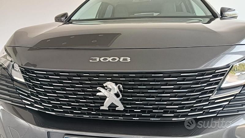 Usata Peugeot 3008 Allure 131 CV (96 kW) 2021 Grigio SUV
