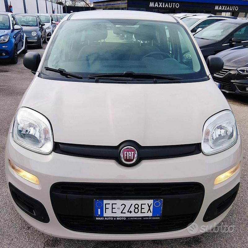 Usata Fiat Panda 69 CV (50 kW) 2016 Beige Utilitaria