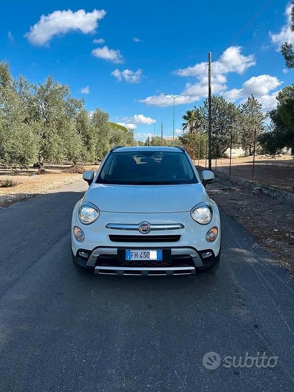 Usata Fiat 500X Cross 140 CV (102 kW) 2017 Bianco SUV