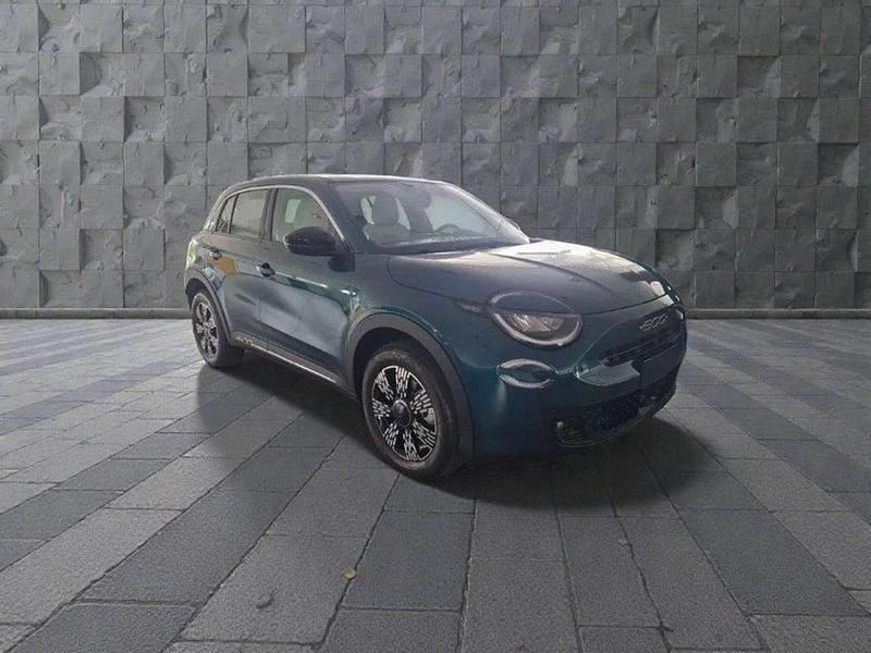 Nuova Fiat 600 101 CV (74 kW) 2026 Verde SUV
