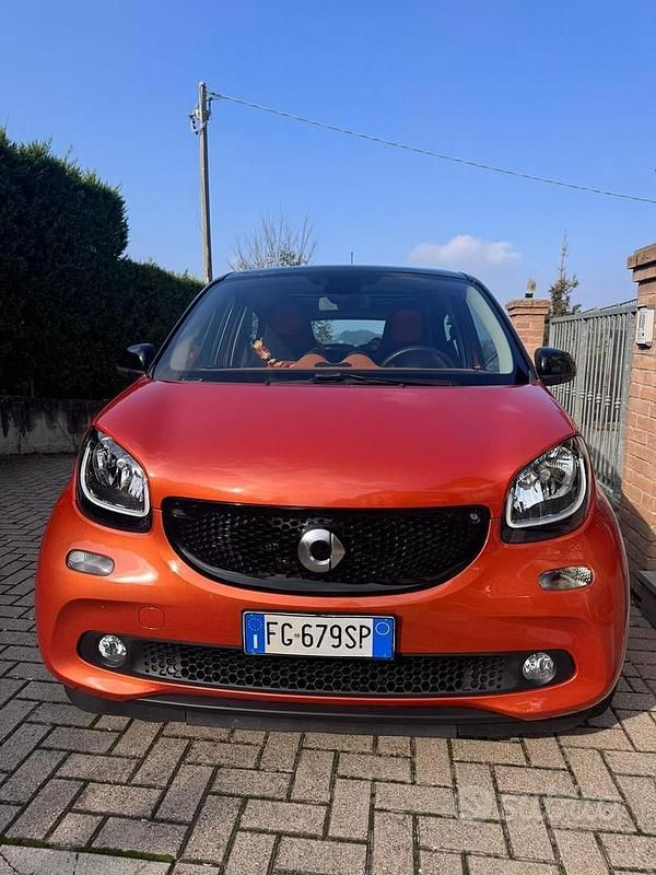 Usata Smart ForFour Passion 2016 Utilitaria
