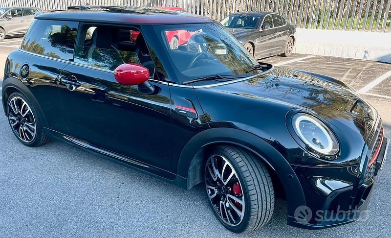 Usata Mini John Cooper Works 231 CV (169 kW) 2023 Nero Utilitaria