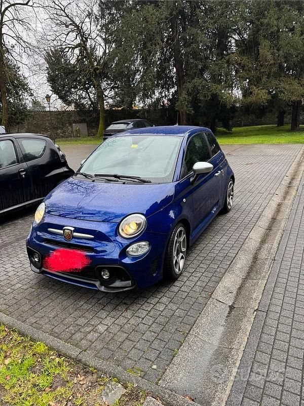 Usata Abarth 595 Turismo 165 CV (121 kW) 2019 Blu Berlina