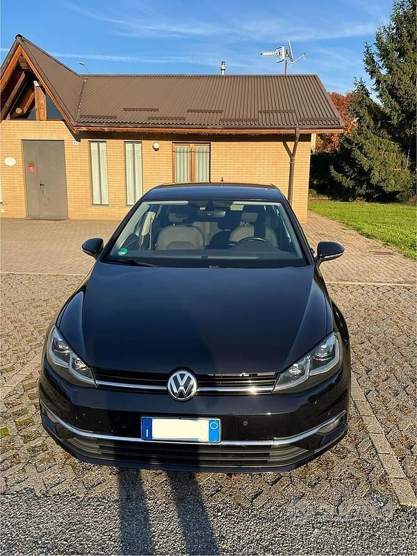 Usata VW Golf VII Comfortline 116 CV (85 kW) 2017 Berlina