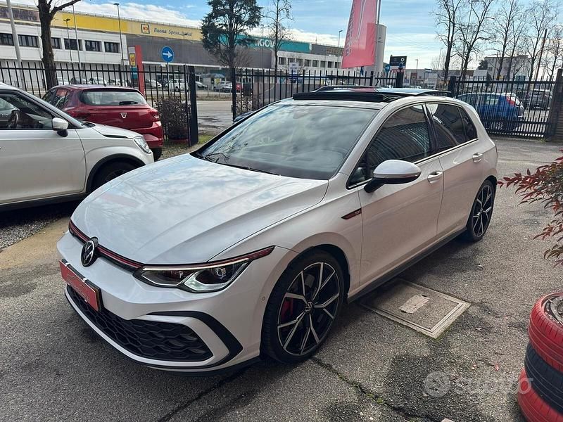 Usata VW Golf VIII GTI 245 CV (180 kW) 2022 Bianco Berlina