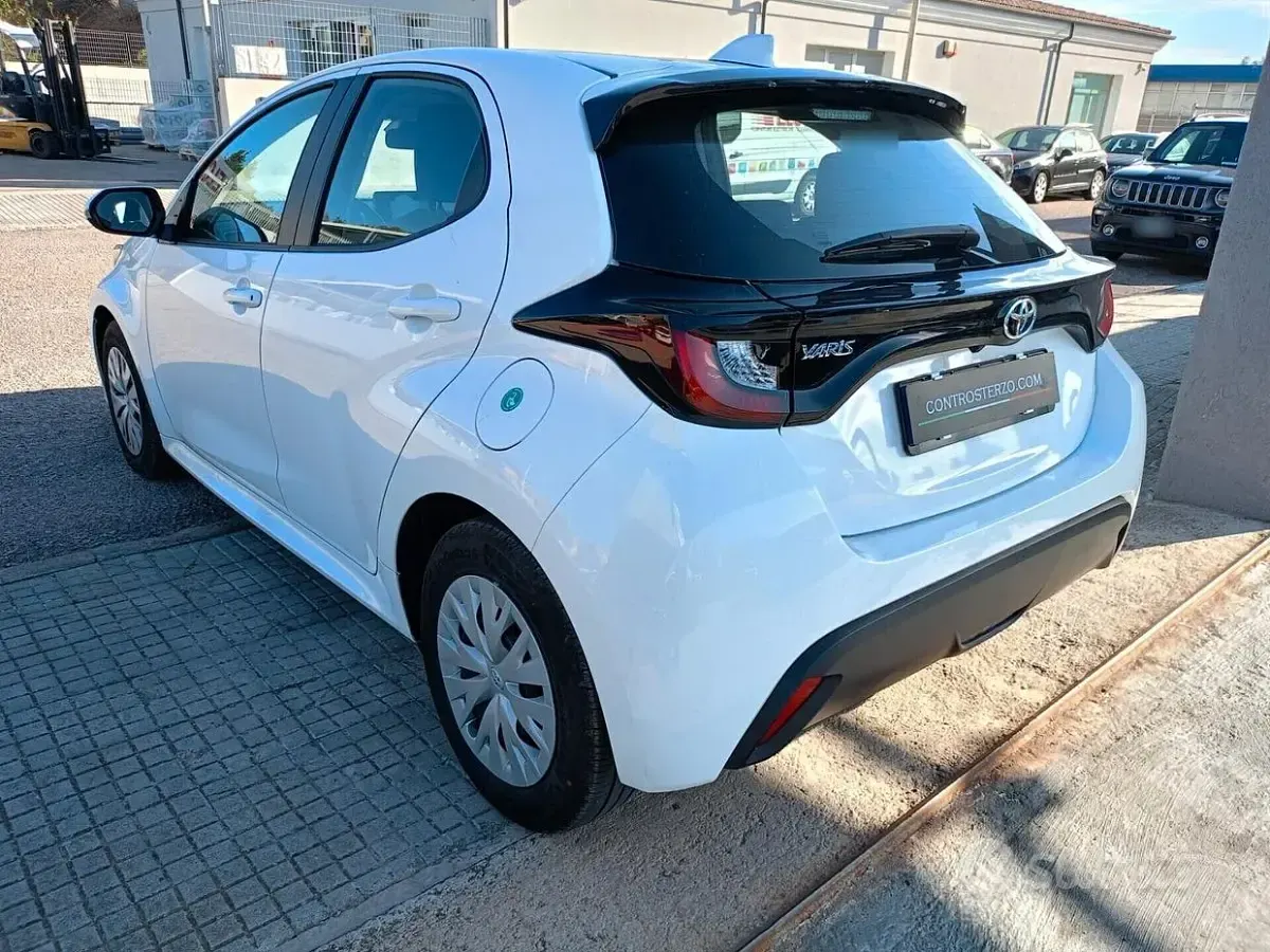 Brugt Toyota Yaris 72 HK (52 kW) 2023 Hvid Hatchback