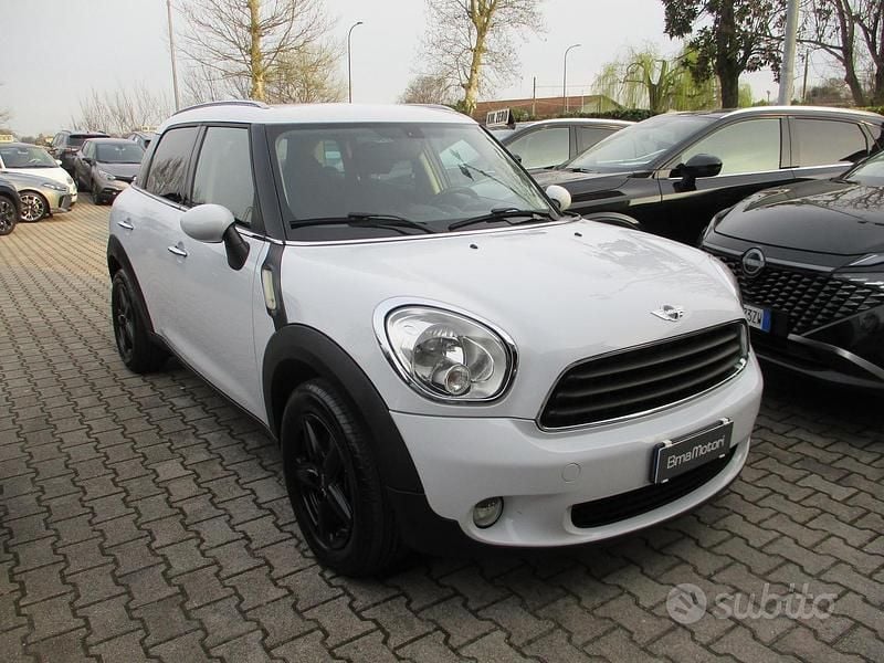 Usata Mini Cooper D Countryman 111 CV (81 kW) 2014 Bianco SUV