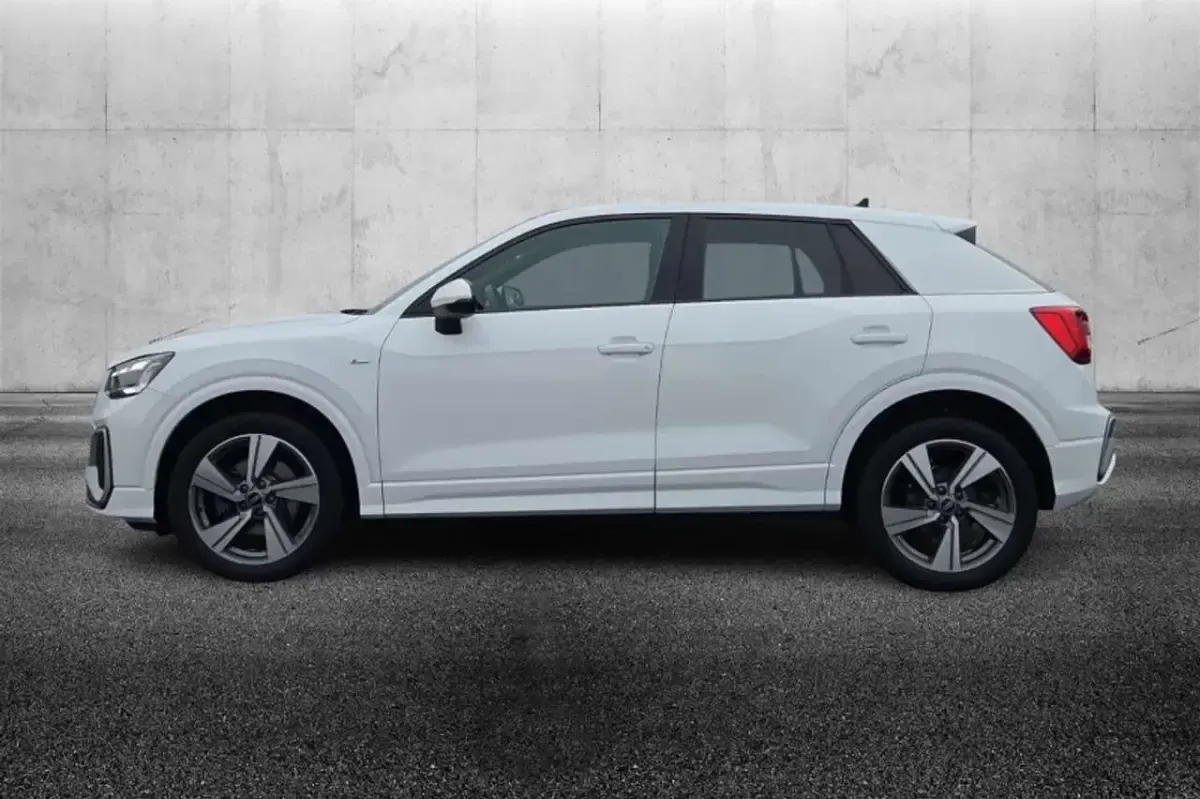 Usata Audi Q2 S-Line 150 CV (110 kW) 2022 Bianco SUV