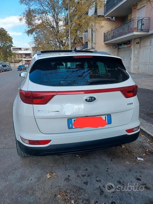 Usata Kia Sportage 115 CV (84 kW) 2016 Bianco SUV