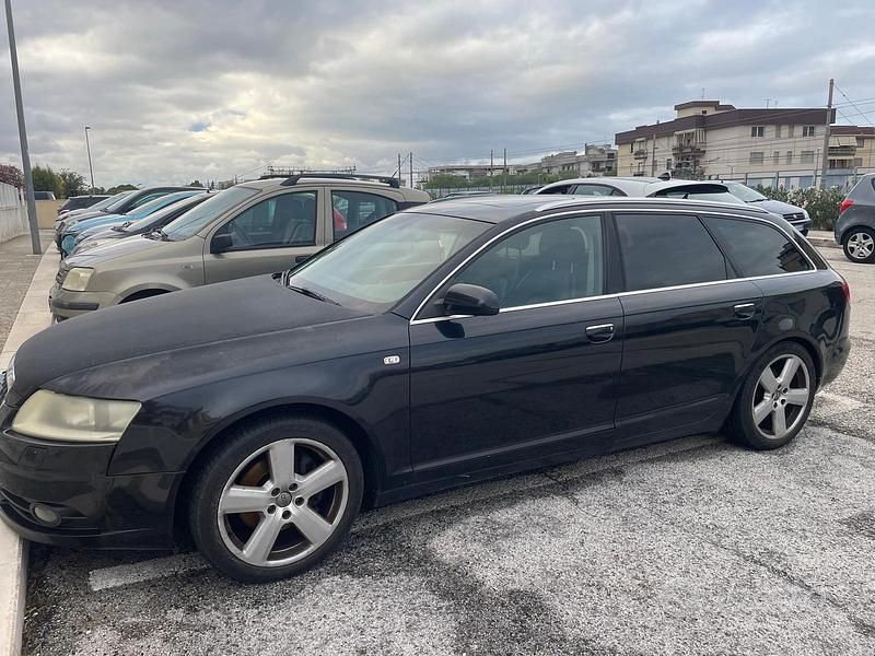 Usata 2009 Audi A6 Tre volumi | 2200 € (Super prezzo) - Immagine 1/4
