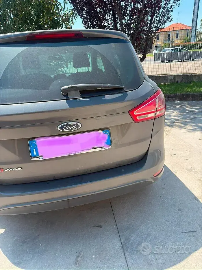 Usata Ford B-MAX 75 CV (55 kW) 2018 Grigio Monovolume